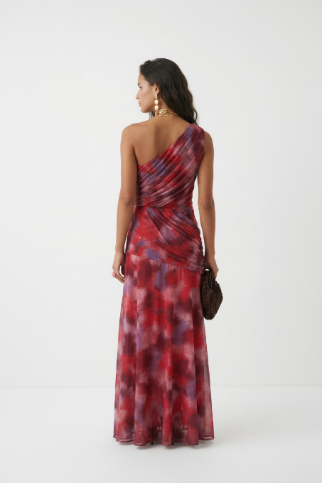 Vestido "Aurora Carmesí" Elegante y Sencillo.