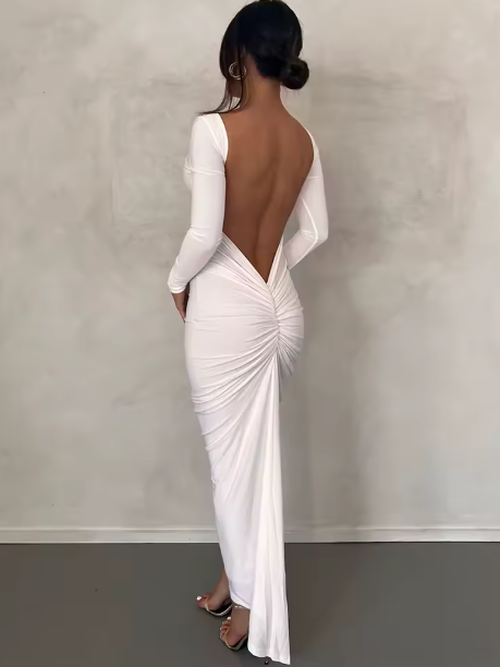 Sofía / Elegancia que desnuda el alma